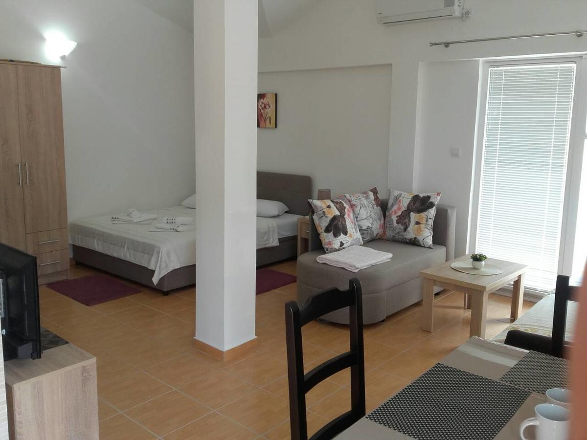 Apartmani Budva - Jaz Exteriör bild