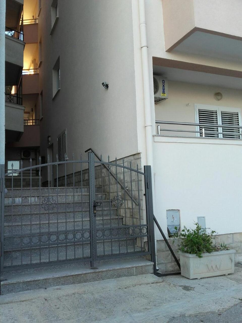 Apartmani Budva - Jaz Exteriör bild